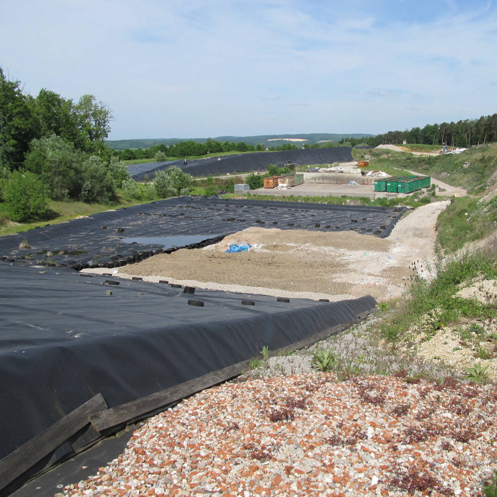 Deponieplanung, Deponietechnik. München, Augsburg, Rosenheim, Kempten, Bayern. Ingenieure, Geotechniker, Geologen - Crystal Geotechnik